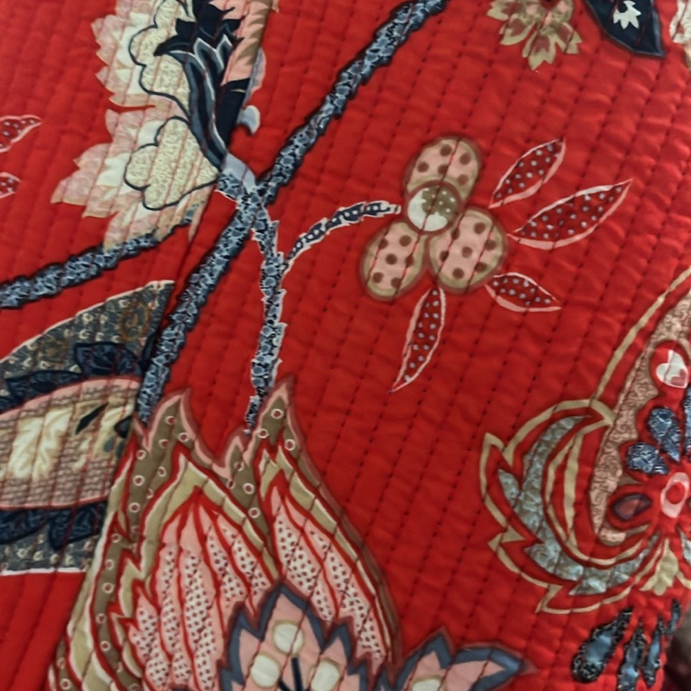 MIXED PATTERN QUILTED JACKET
100% cotton - Picture 7 of 10
